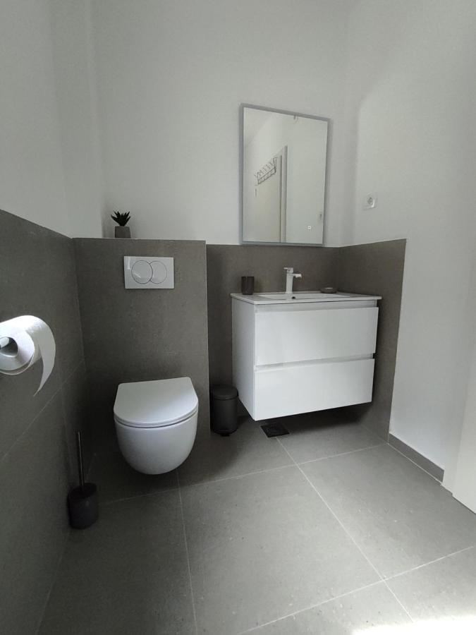 Apartmani Voljana Корчула Экстерьер фото