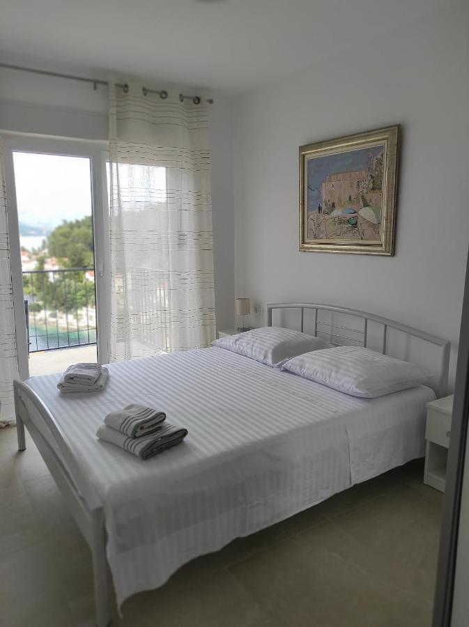 Apartmani Voljana Корчула Экстерьер фото