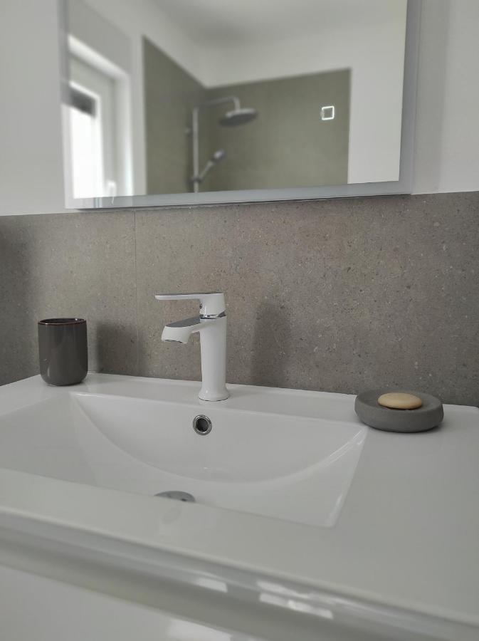 Apartmani Voljana Корчула Экстерьер фото